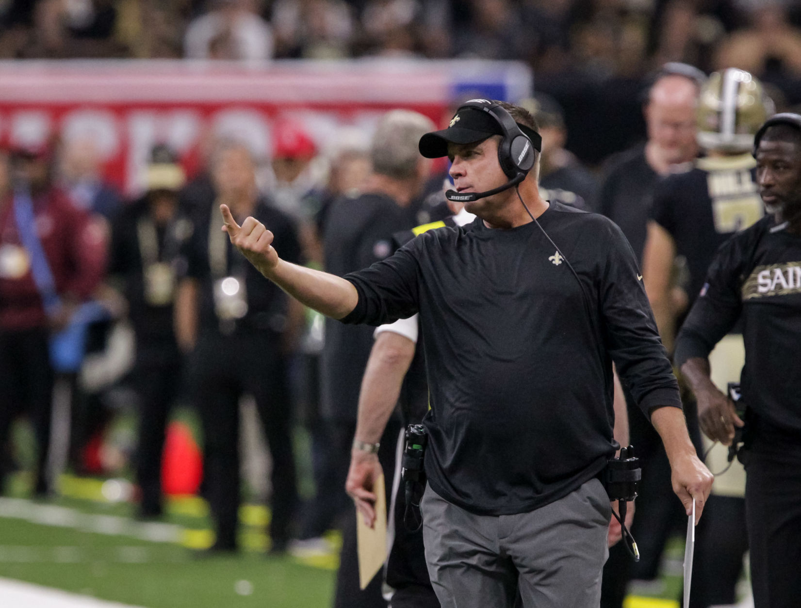 saintsbucs1010.091018.jpg